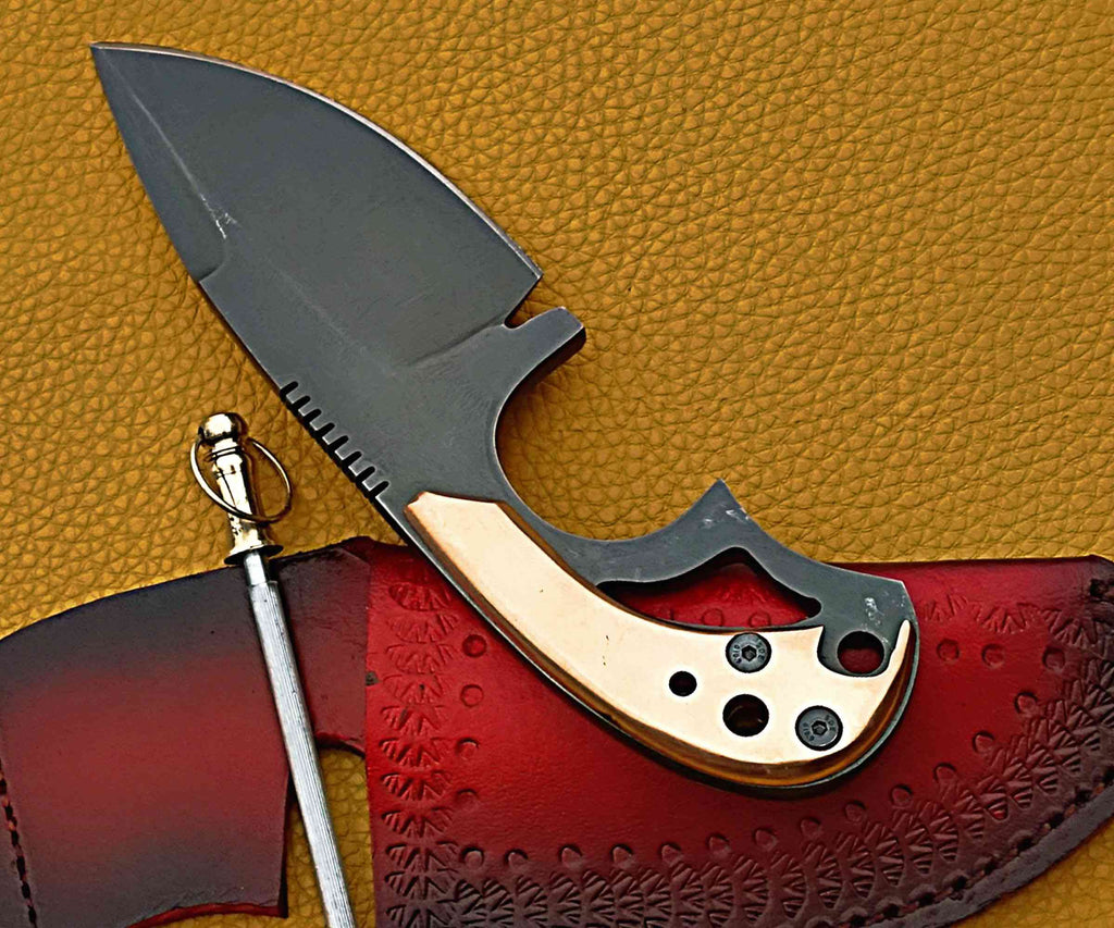 Full Tang Skinner Hunting Knife – Hammered Steel & Wood Handle Combo