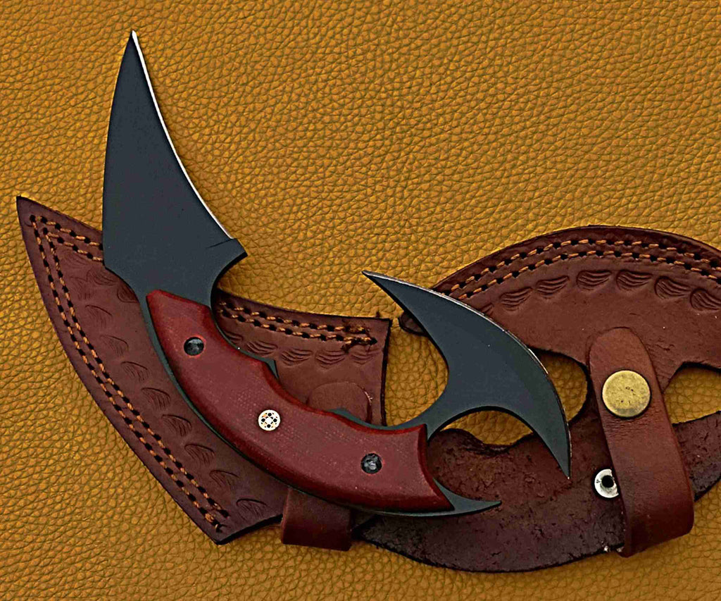 Tactical Karambit Knife – Curved Blade with Wooden Handle & Leather Sheath