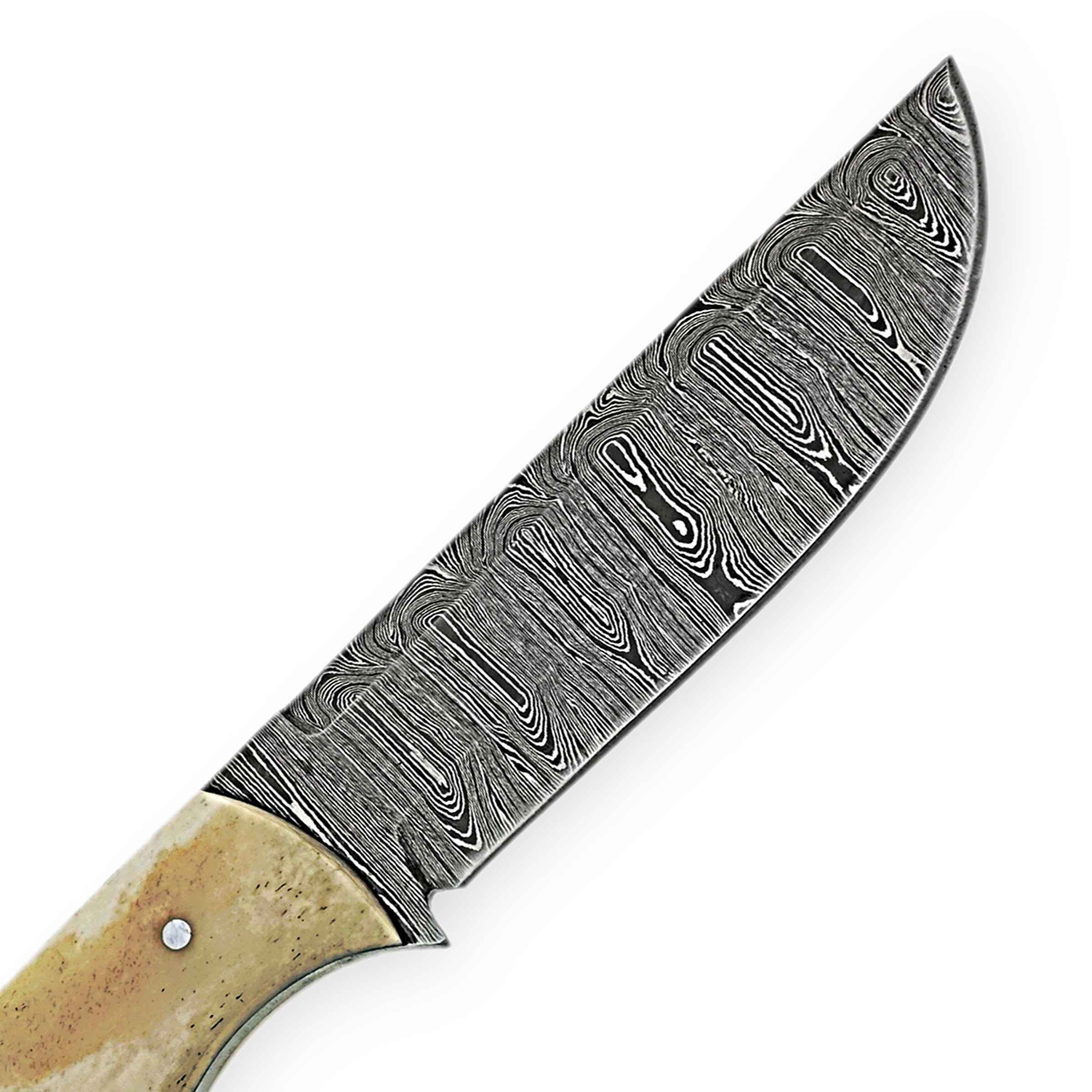 Hand-Forged Damascus Steel Cleaver Knife – Horn Handle Edition