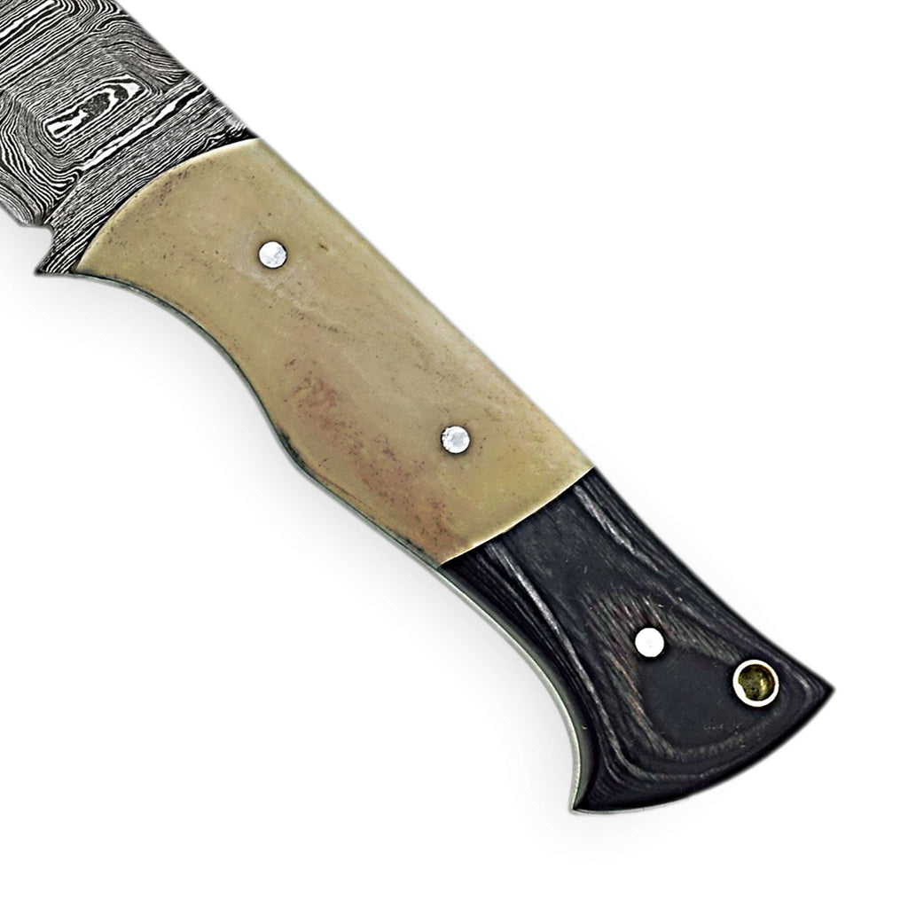 Hand-Forged Damascus Steel Cleaver Knife – Horn Handle Edition