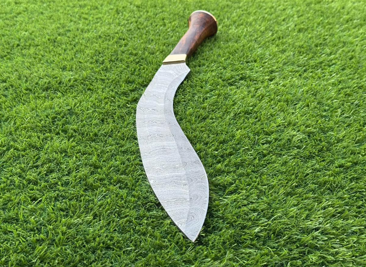 Damascus Steel Kukri Knife