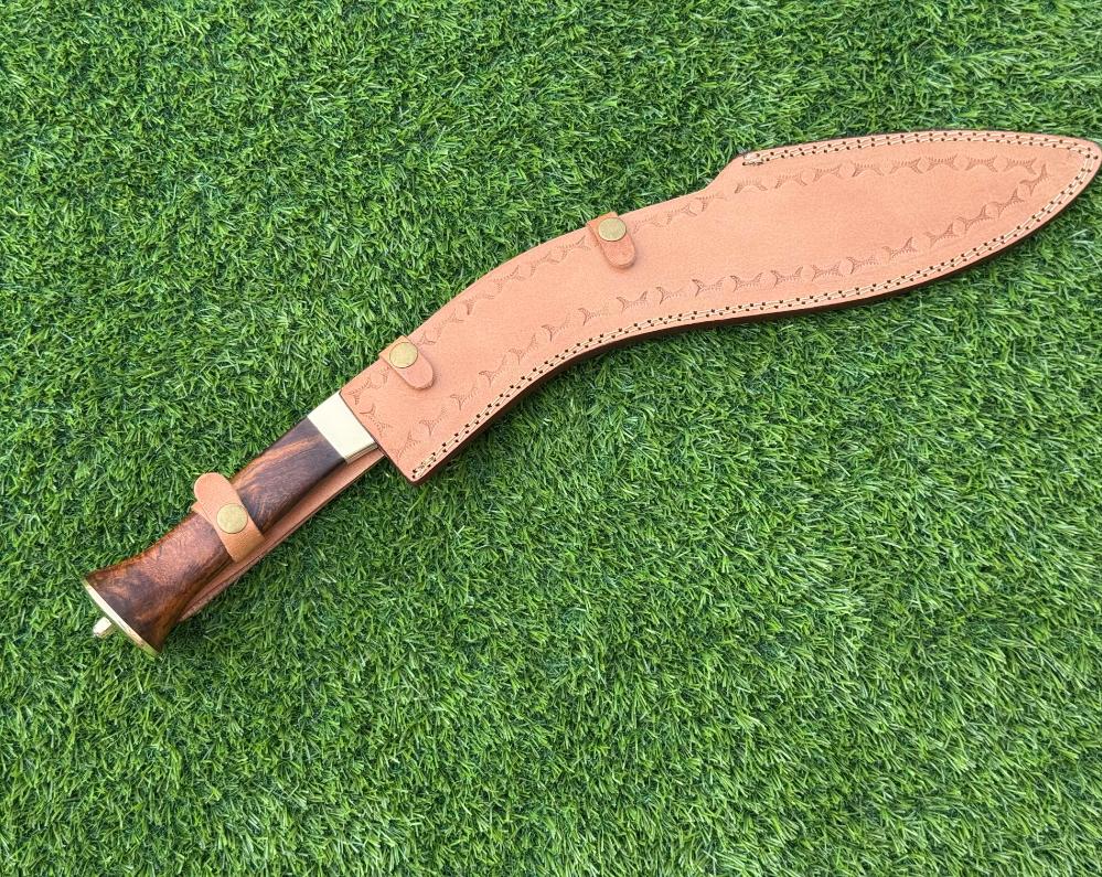 Damascus Steel Kukri Knife