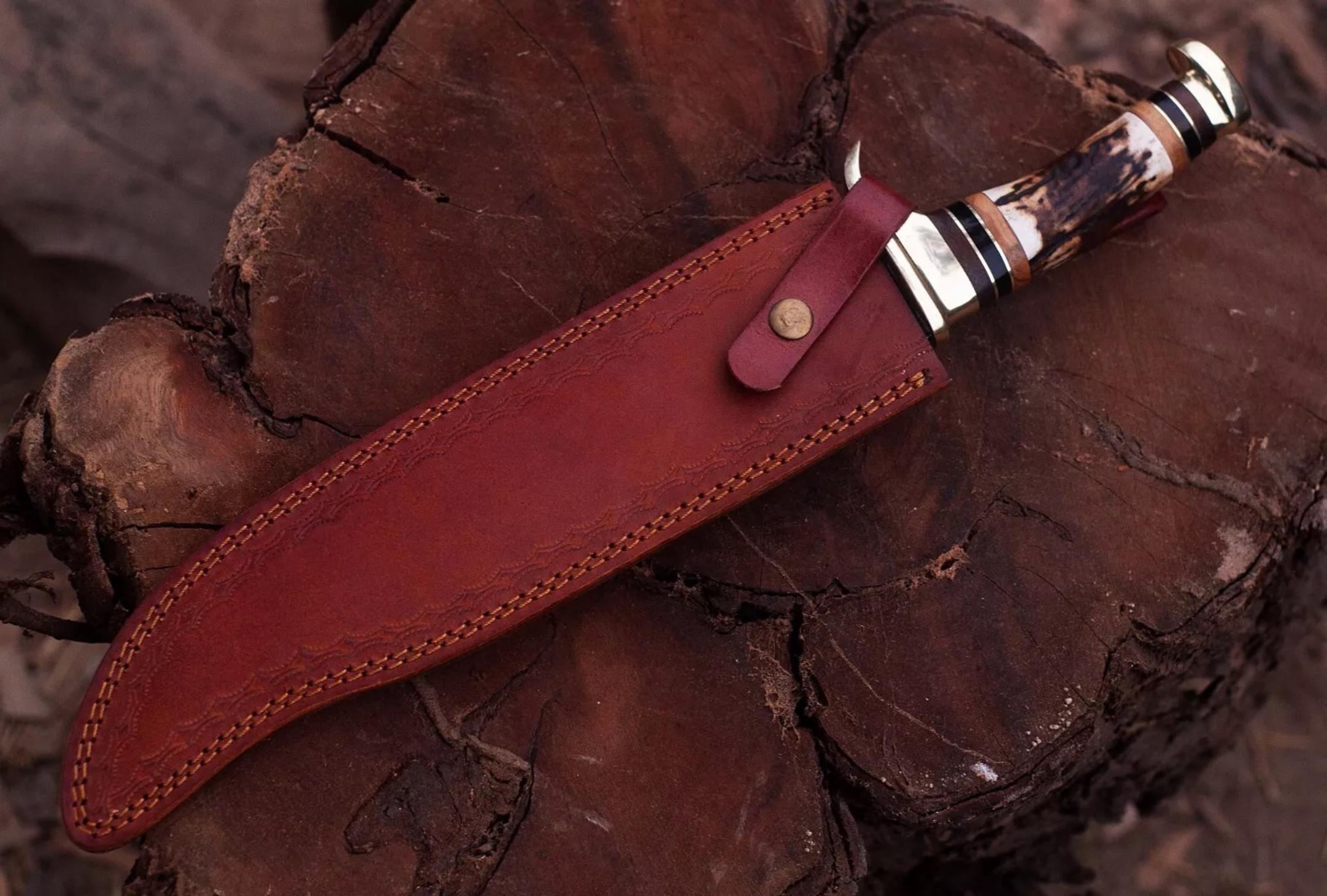 Damascus Steel Bowie Knife