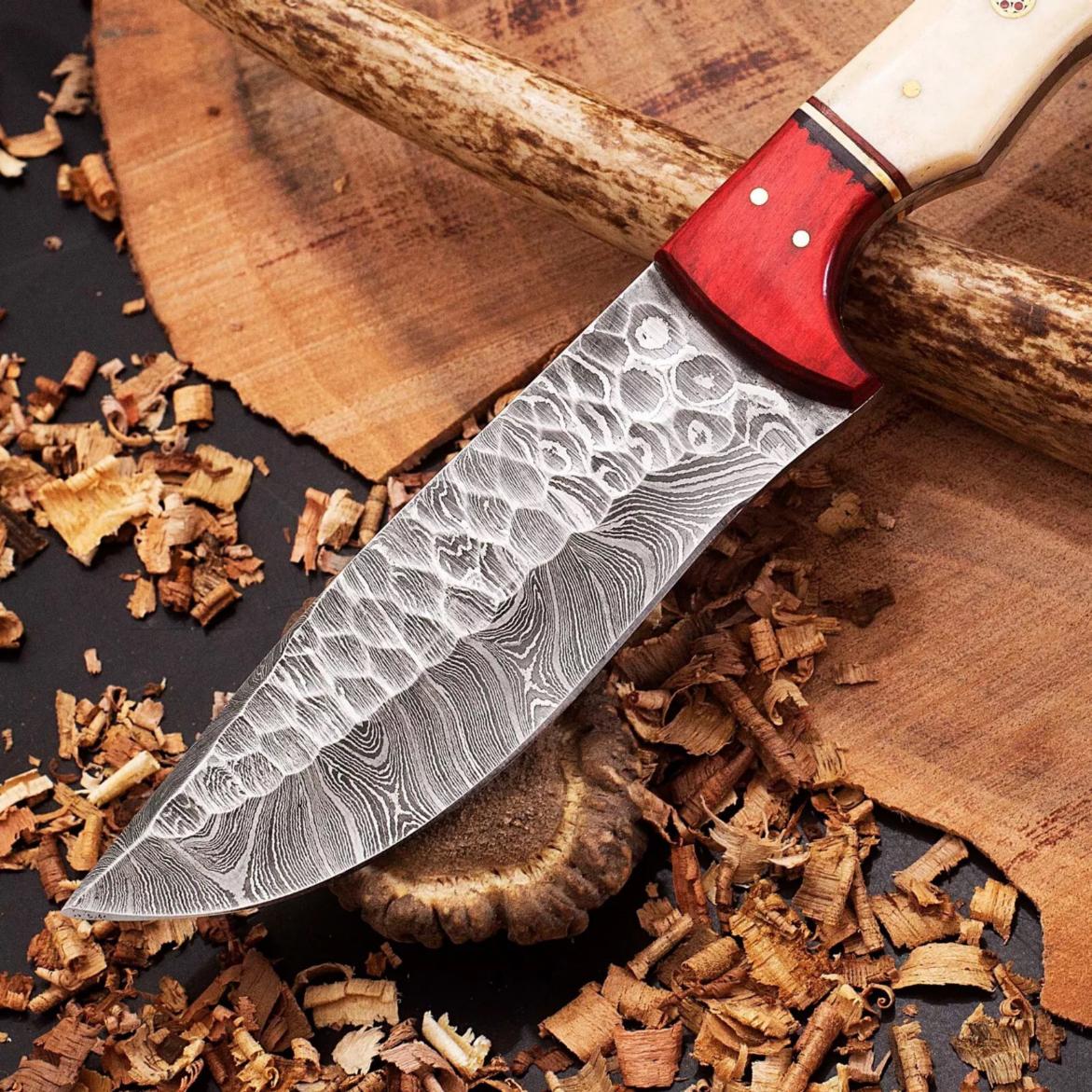 Handcrafted Damascus Steel Fixed Blade Knife